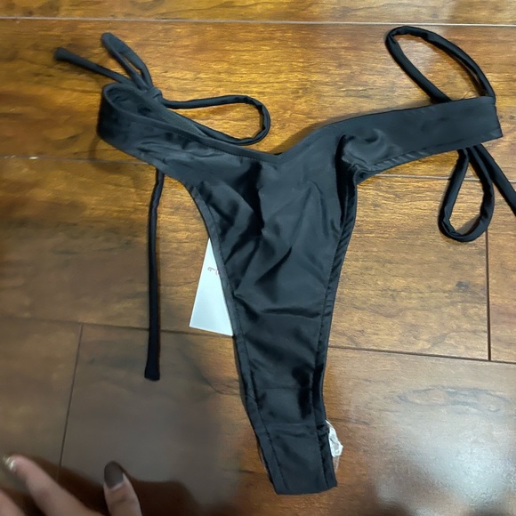 High waisted thong baiting suit - Picture 1 of 7